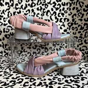 GIROTTI PLUSH MULTI COLOR LEATHER SANDAL 💜